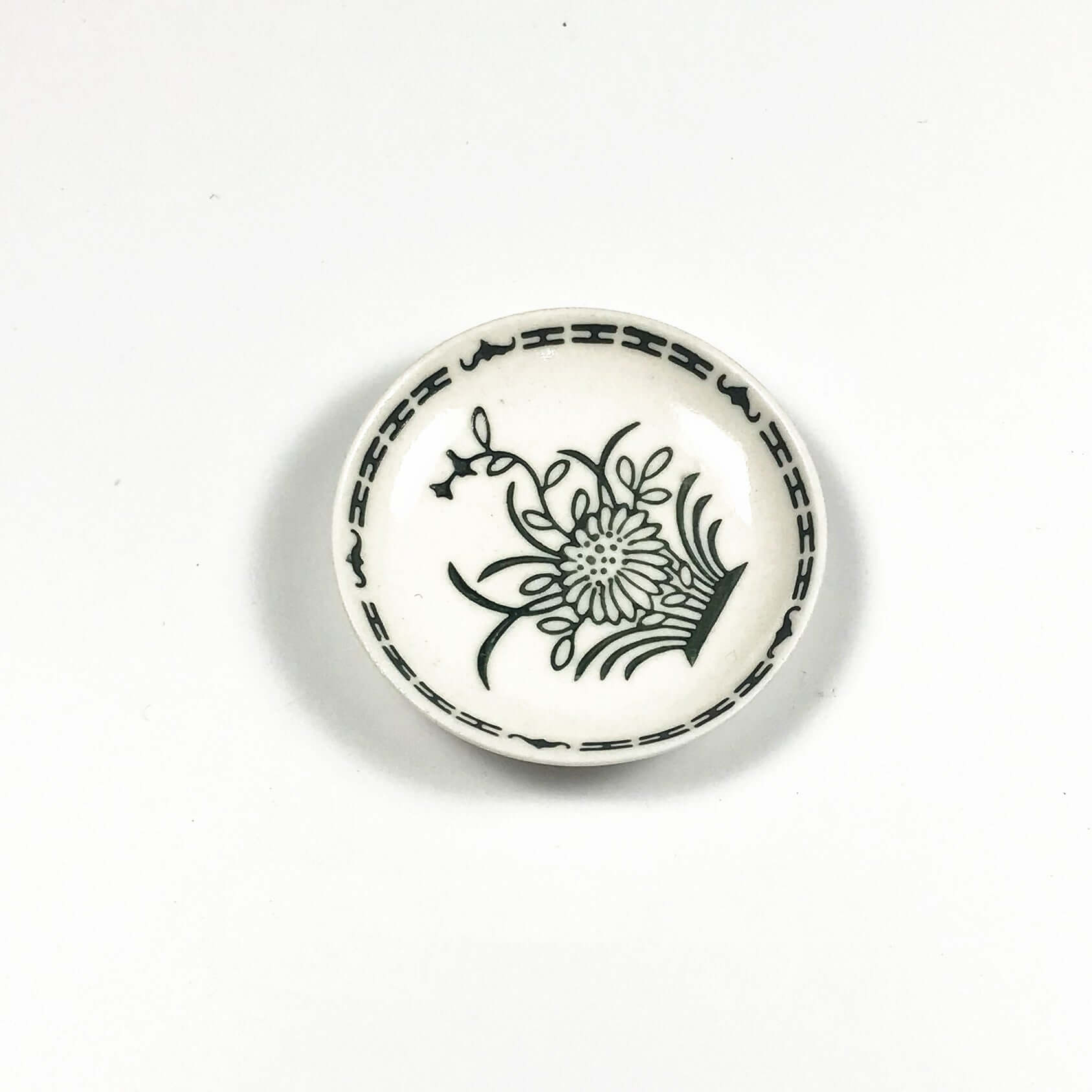 Miniature Kitchen Accessories ceramic plate with floral design, 5-6cm in size, stylish minimalist features.